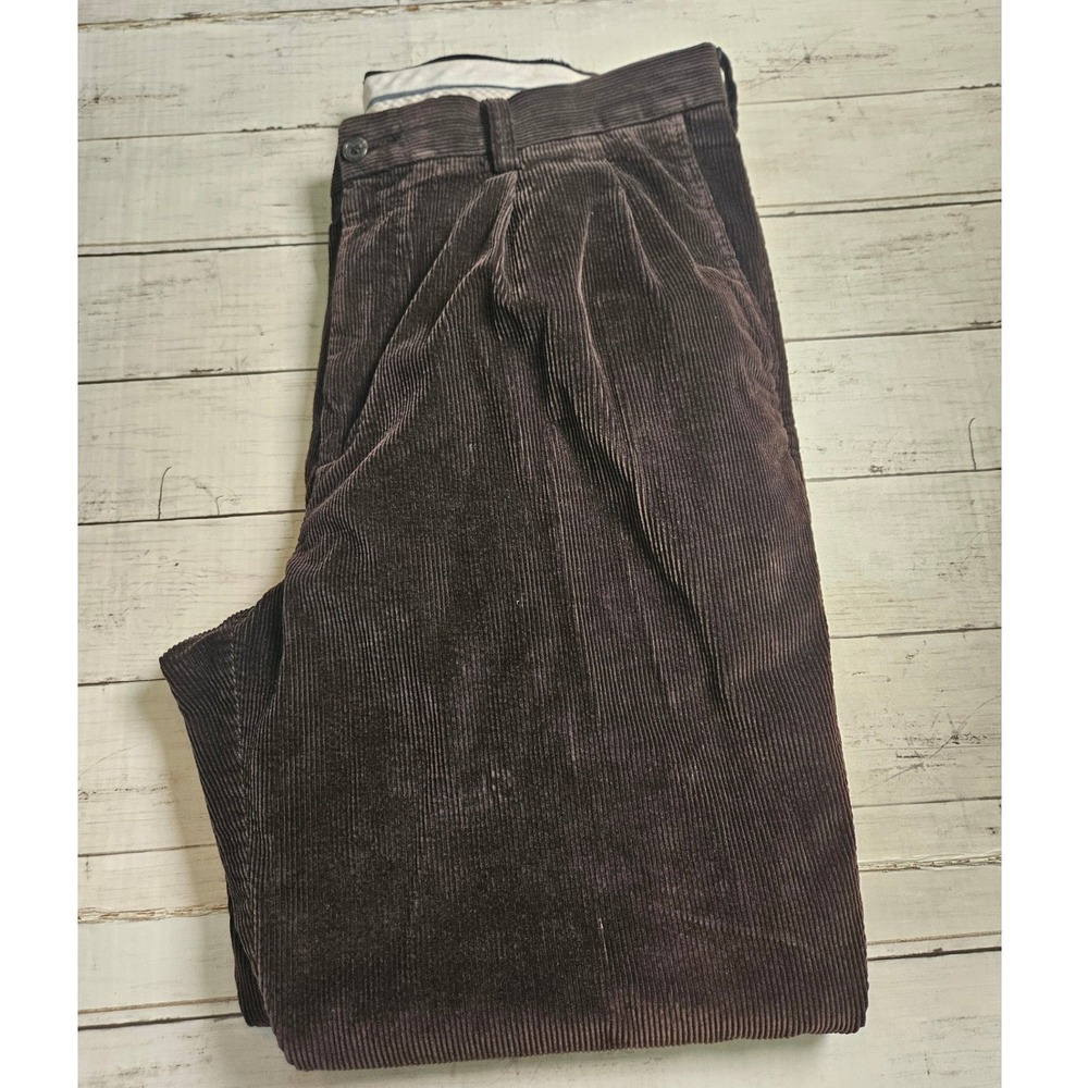 Roundtree & Yorke Mens Brown Pleated Corduroy Pants 38x29 Cotton Trousers